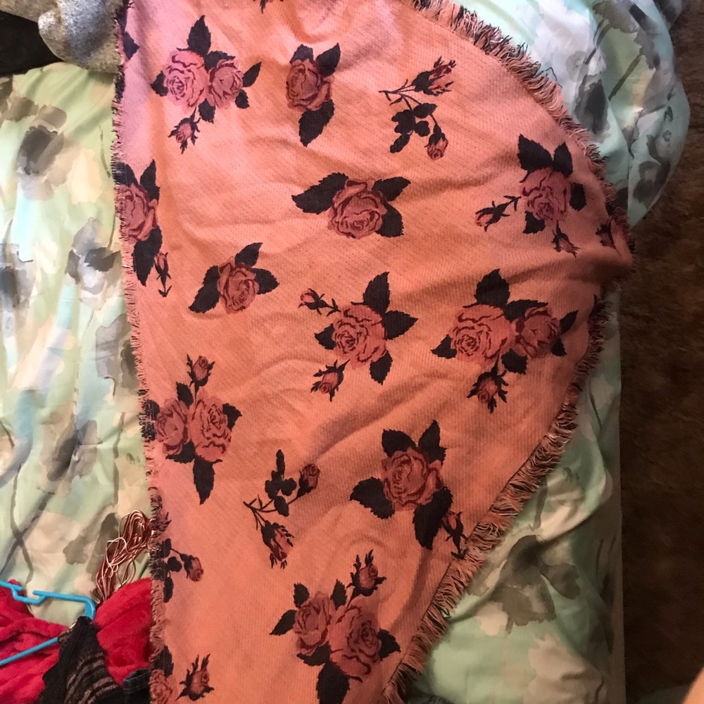 Rose scarf/ reversible